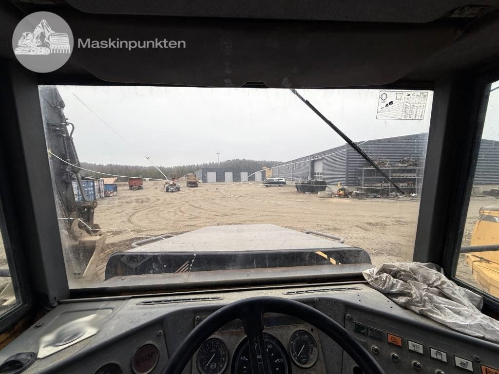 Tombereau articulé Volvo A 25 C: photos 35
