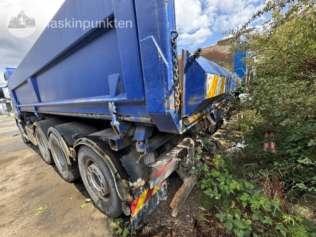 Volvo FM 440 CAMELEONT + BERFLAK + BETONGBLANDARE - Camion porte-conteneur/ Caisse mobile: photos 2 Volvo FM 440 CAMELEONT + BERFLAK + BETONGBLANDARE - Camion porte-conteneur/ Caisse mobile: photos 2