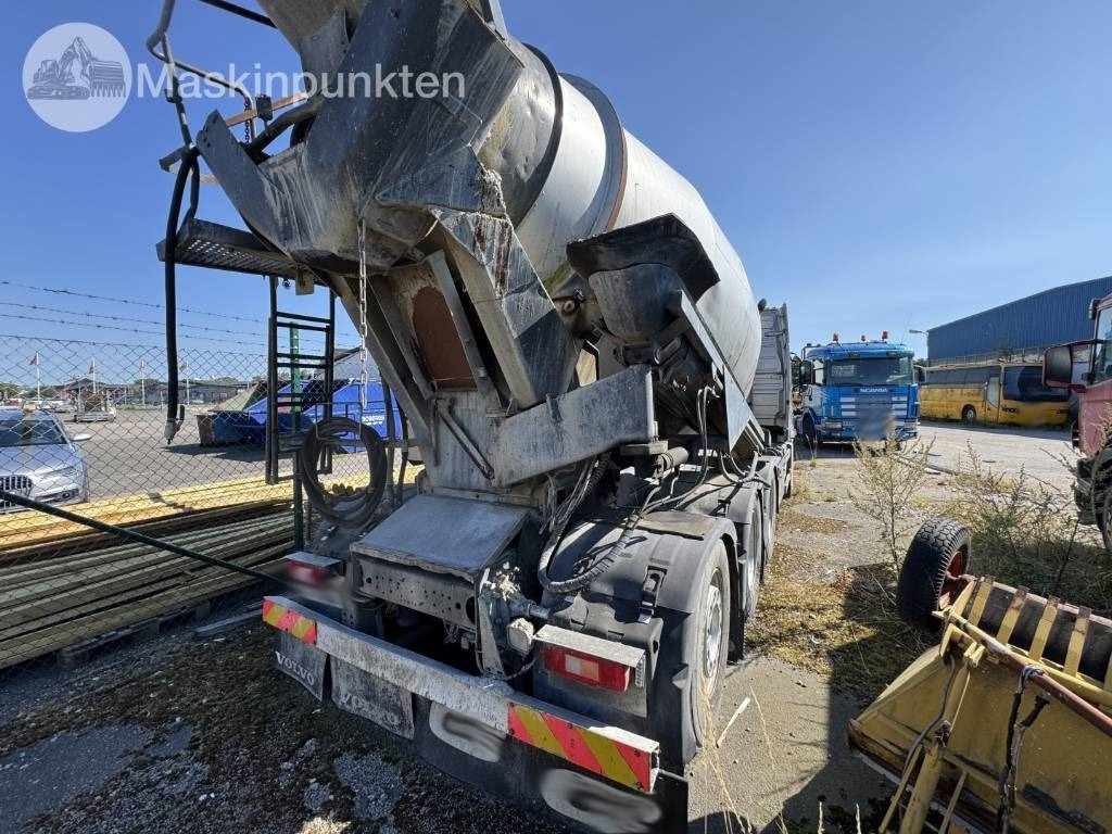 Volvo FM 440  - Camion malaxeur: photos 3 Volvo FM 440  - Camion malaxeur: photos 3