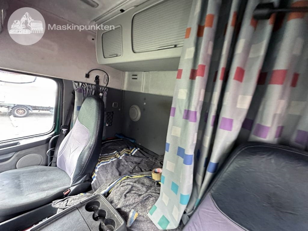 Camion fourgon Volvo FM 9 300: photos 18