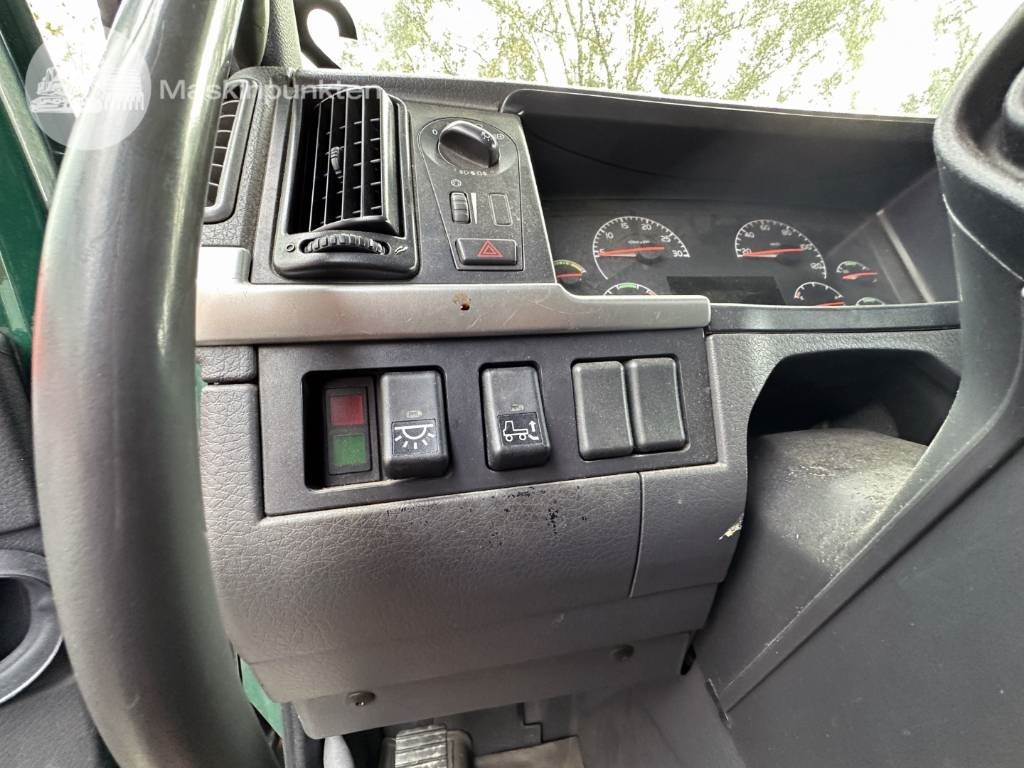 Camion fourgon Volvo FM 9 300: photos 30