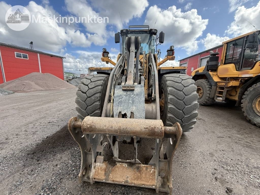 Volvo L 150 F - Chargeuse sur pneus: photos 2 Volvo L 150 F - Chargeuse sur pneus: photos 2