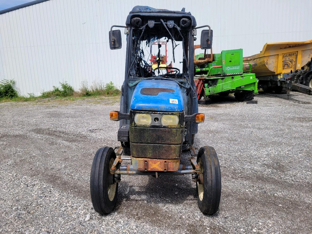 NEW HOLLAND TN75N - Tracteur agricole: photos 2 NEW HOLLAND TN75N - Tracteur agricole: photos 2