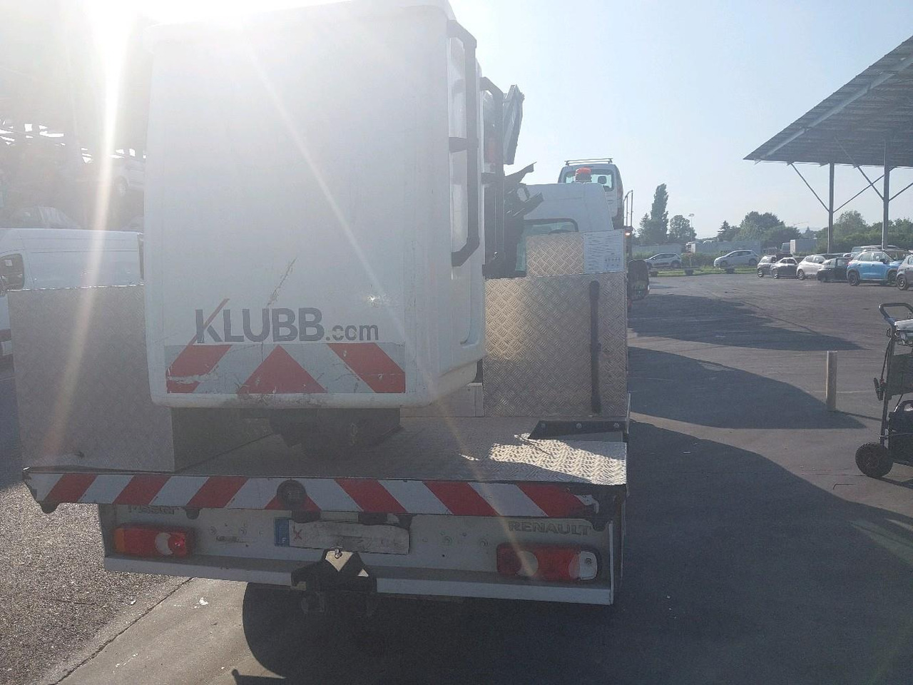 RENAULT MASTER 2.3 DCI 145 NACELLE - Camion avec nacelle: photos 5 RENAULT MASTER 2.3 DCI 145 NACELLE - Camion avec nacelle: photos 5