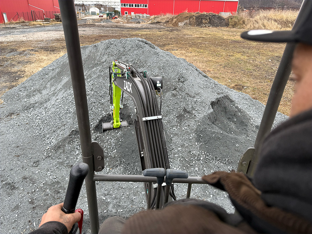 ZAOX ZA16A - Mini pelle: photos 5 ZAOX ZA16A - Mini pelle: photos 5