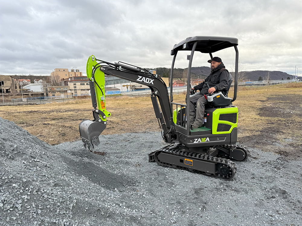 ZAOX ZA16A - Mini pelle: photos 4 ZAOX ZA16A - Mini pelle: photos 4