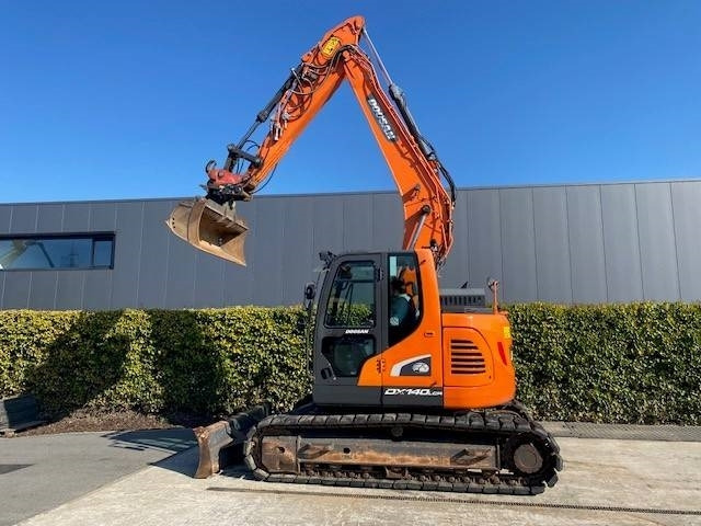 Doosan DX140 LCR-5 - Pelle sur chenille: photos 4 Doosan DX140 LCR-5 - Pelle sur chenille: photos 4