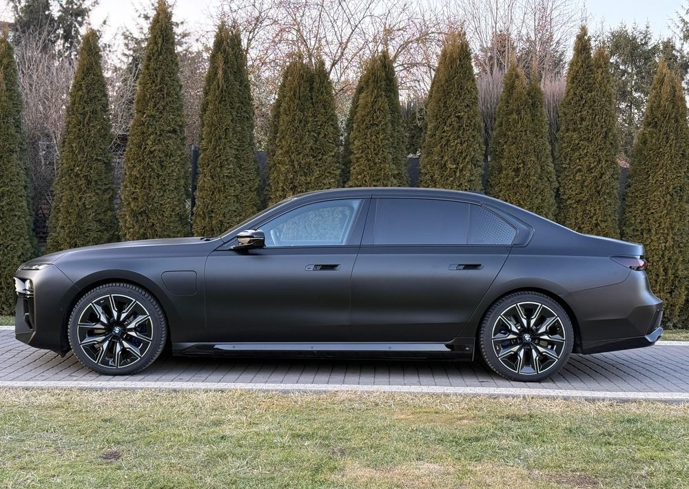 BMW Seria 7 M760e PHEV xDrive sport - Berline: photos 5 BMW Seria 7 M760e PHEV xDrive sport - Berline: photos 5