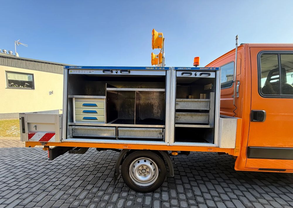 Iveco DAILY 35S13 - Utilitaire rideaux coulissants (PLSC): photos 5 Iveco DAILY 35S13 - Utilitaire rideaux coulissants (PLSC): photos 5