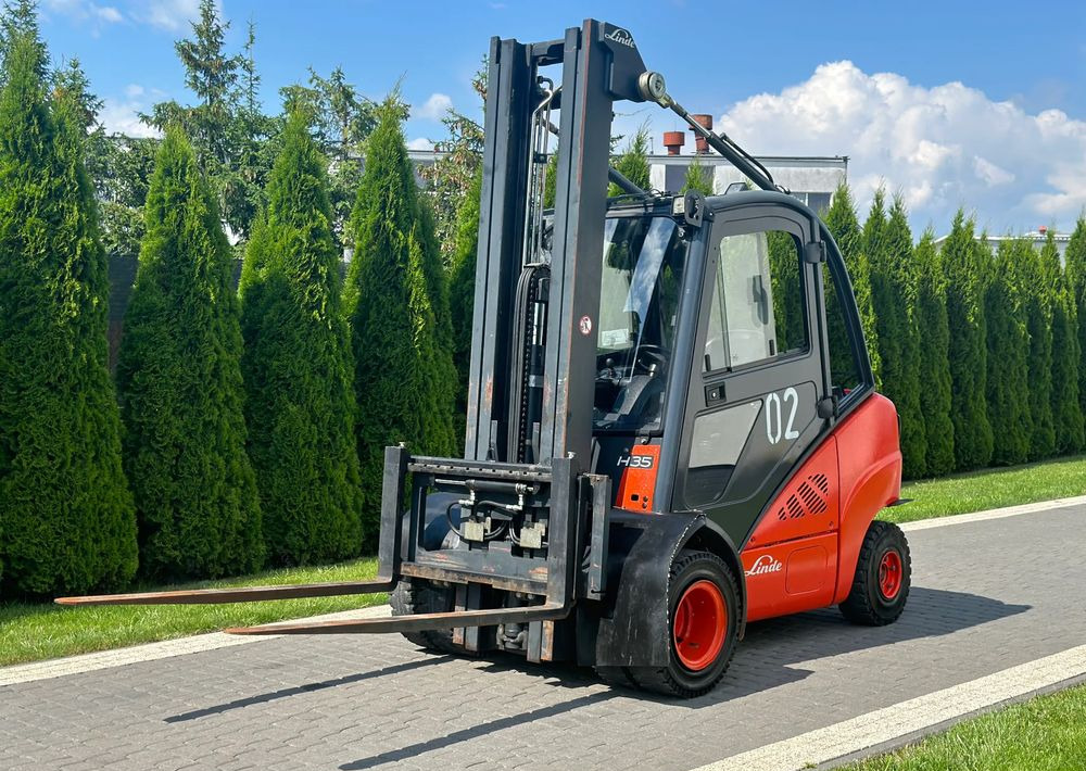 Linde H35T-01 - Chariot élévateur: photos 1 Linde H35T-01 - Chariot élévateur: photos 1