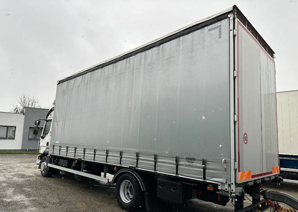 Renault D14 TAMDEM 101 m3 MANUAL KLIMATYZACJA POSTOJOWA - Camion à rideaux coulissants: photos 5 Renault D14 TAMDEM 101 m3 MANUAL KLIMATYZACJA POSTOJOWA - Camion à rideaux coulissants: photos 5