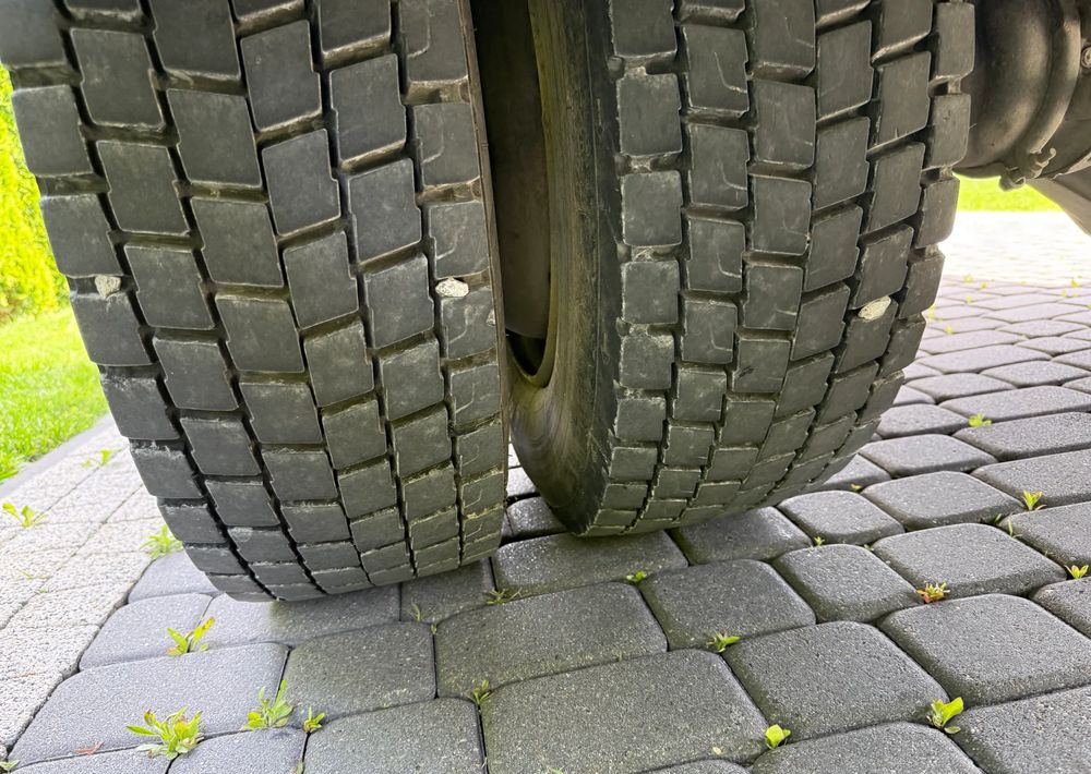 Camion avec nacelle Renault MIDLUM 180 DCI 18 M WINDA FRANCE ELEVATEUR: photos 18 Camion avec nacelle Renault MIDLUM 180 DCI 18 M WINDA FRANCE ELEVATEUR: photos 18