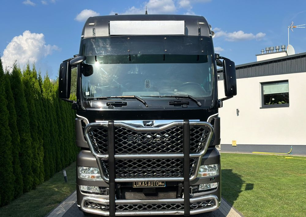 MAN TGX 18.580 D38 XXL RETARDER - Tracteur routier: photos 2 MAN TGX 18.580 D38 XXL RETARDER - Tracteur routier: photos 2