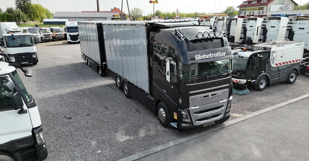 Volvo FH16 660 HP TANDEM 6x2 LIMITED EDITION - Camion fourgon, Remorque fourgon: photos 1 Volvo FH16 660 HP TANDEM 6x2 LIMITED EDITION - Camion fourgon, Remorque fourgon: photos 1