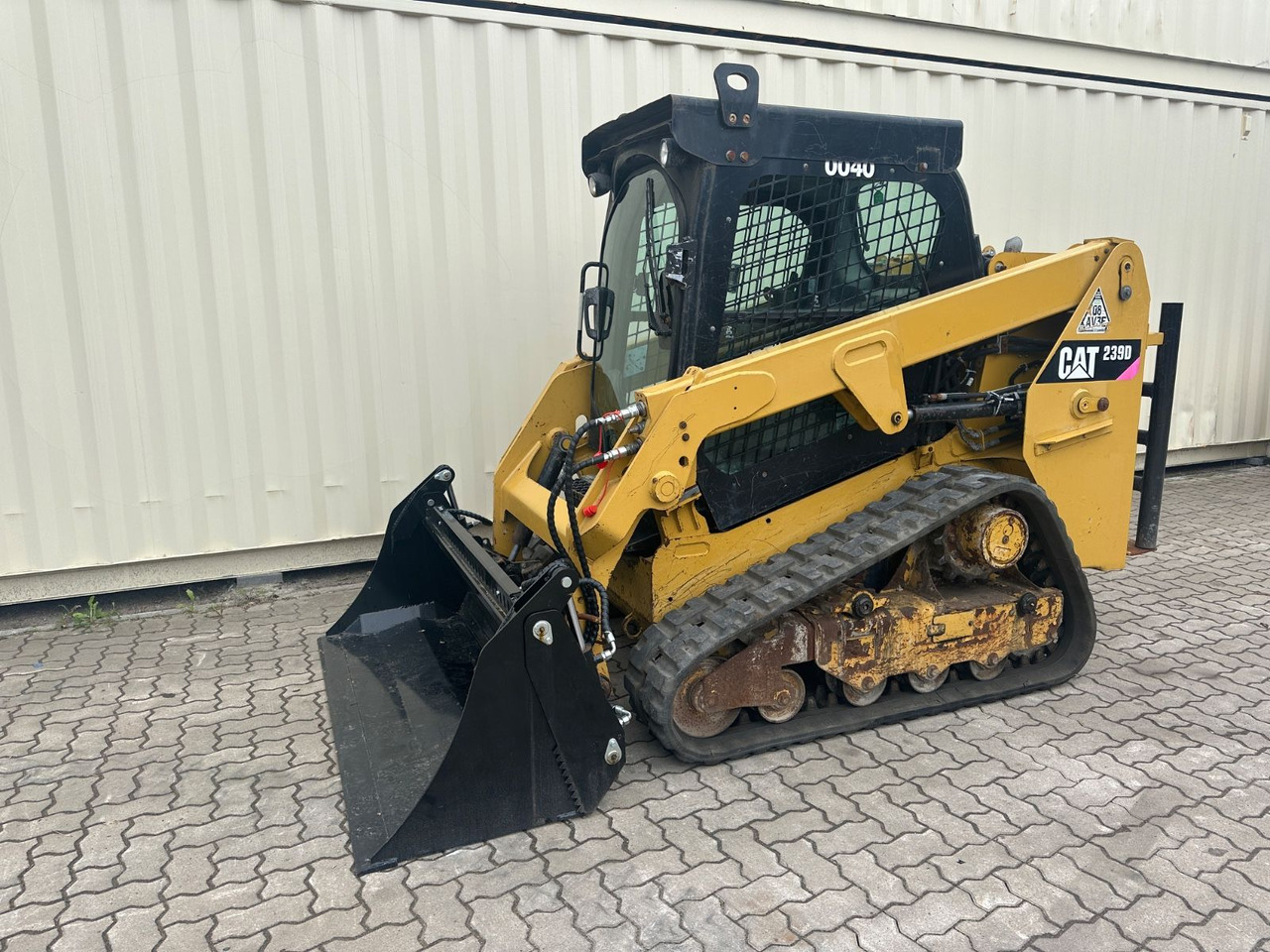 CAT 239D / 2018 BJ / 1.427 H / CE / CAB - Chargeuse compacte sur chenilles: photos 1 CAT 239D / 2018 BJ / 1.427 H / CE / CAB - Chargeuse compacte sur chenilles: photos 1