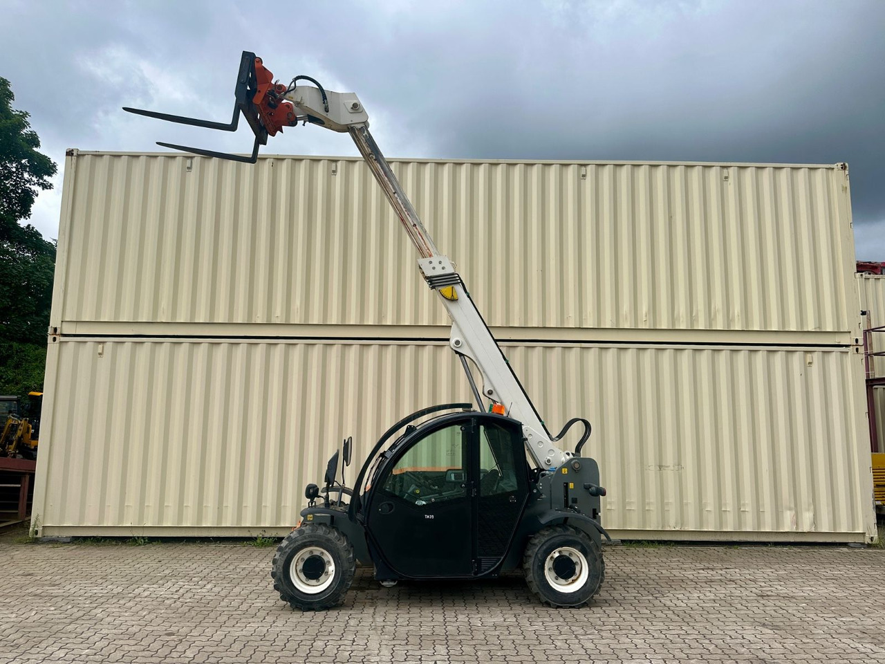 Faresin-Snorkel SR626E / Electric / 2021 BJ / 6M - Chariot télescopique: photos 5 Faresin-Snorkel SR626E / Electric / 2021 BJ / 6M - Chariot télescopique: photos 5