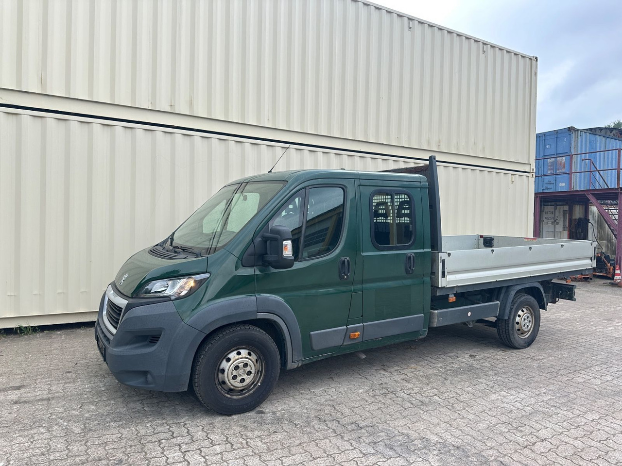 Peugeot Boxer / 1. Hand / Tüv 03/26 - Utilitaire plateau, Utilitaire double cabine: photos 1 Peugeot Boxer / 1. Hand / Tüv 03/26 - Utilitaire plateau, Utilitaire double cabine: photos 1