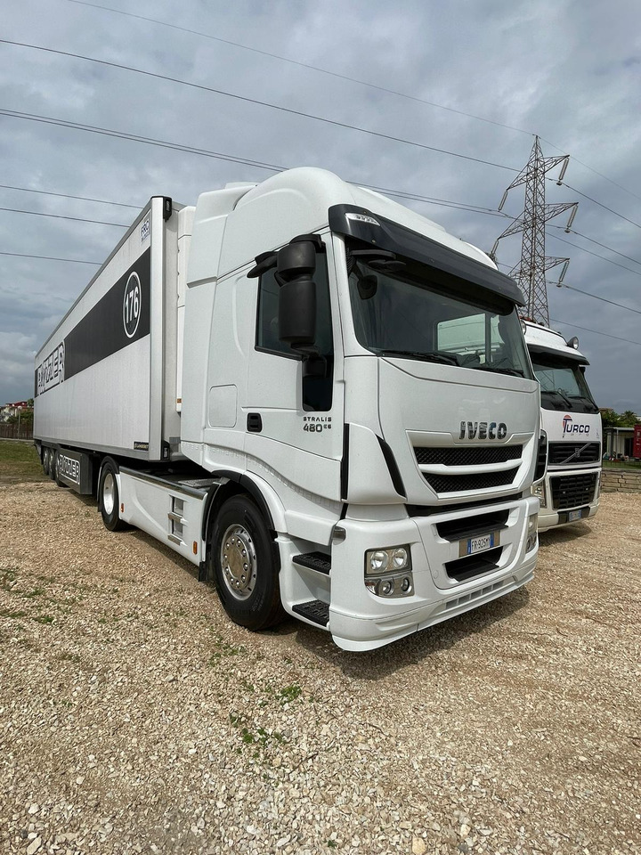 Iveco stralis hi way 480 - Tracteur routier: photos 2 Iveco stralis hi way 480 - Tracteur routier: photos 2