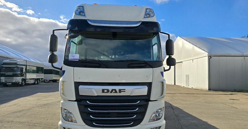 DAF CF 410 EURO 6 Laweta - Platforma super stan - Camion plateau: photos 2 DAF CF 410 EURO 6 Laweta - Platforma super stan - Camion plateau: photos 2