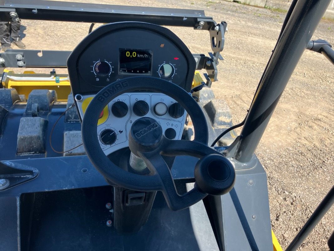 Compacteur BOMAG DE BW 145 DH-5 Stage V/Tier 4f: photos 7 Compacteur BOMAG DE BW 145 DH-5 Stage V/Tier 4f: photos 7