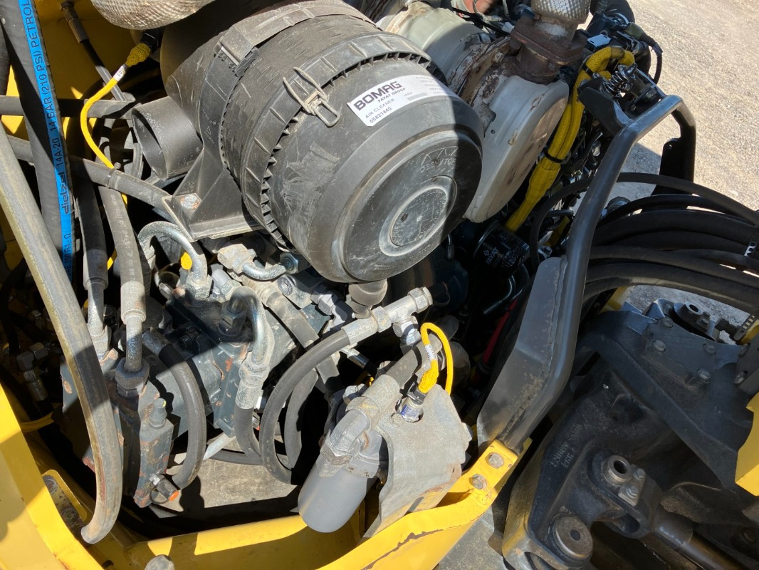 BOMAG DE BW 161 AD-5  Stage IIIb/Tier 4i - Rouleau compresseur: photos 4 BOMAG DE BW 161 AD-5  Stage IIIb/Tier 4i - Rouleau compresseur: photos 4