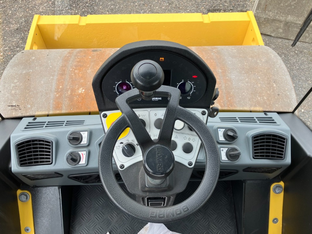 BOMAG DE BW 177 D-5 Stage V/Tier 4f - Compacteur: photos 3 BOMAG DE BW 177 D-5 Stage V/Tier 4f - Compacteur: photos 3