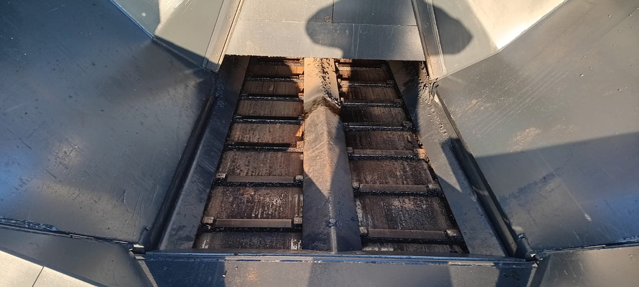 Finisseur BOMAG IT BF 700 C-2 S500 Stage IV/Tier 4f: photos 11 Finisseur BOMAG IT BF 700 C-2 S500 Stage IV/Tier 4f: photos 11