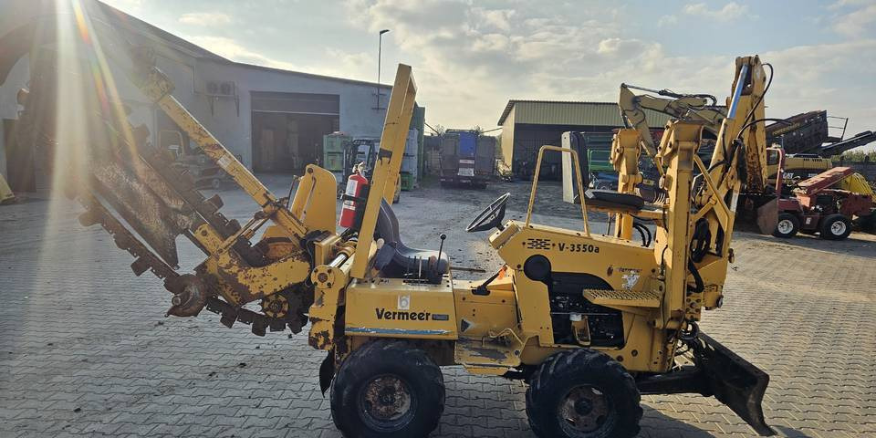 Koparka łańcuchowa Vermeer V3550 przesuw ramie kopiące pług - Trancheuse: photos 5 Koparka łańcuchowa Vermeer V3550 przesuw ramie kopiące pług - Trancheuse: photos 5