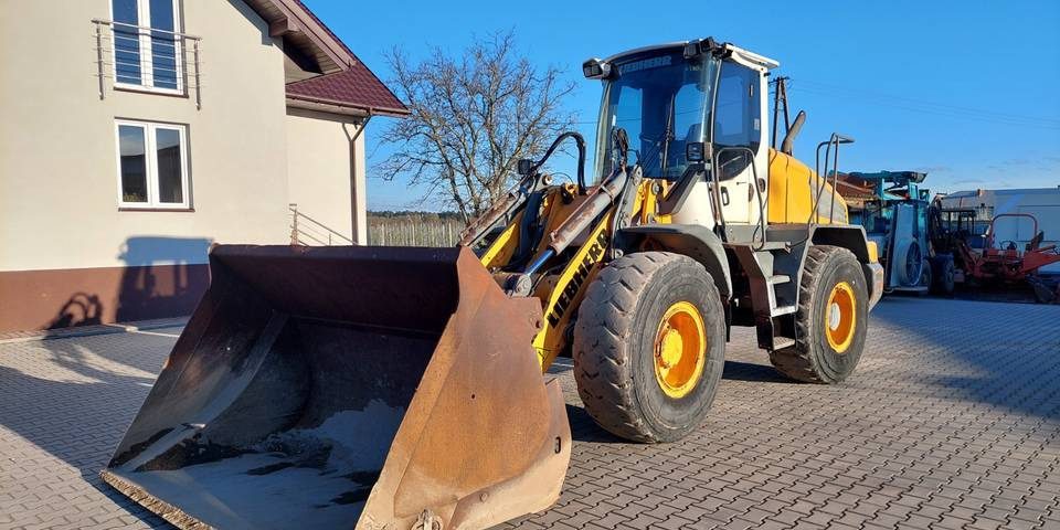 Ładowarka Liebherr L538 16 ton łyżka wysokiego wysypu - Chargeuse sur pneus: photos 2 Ładowarka Liebherr L538 16 ton łyżka wysokiego wysypu - Chargeuse sur pneus: photos 2