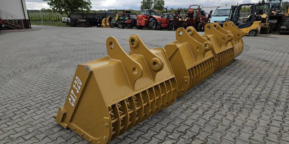 Łyżka ażurowa przesiewająca do koparki 18-25t sworzeń 80mm - Godet pour Engins de chantier: photos 5 Łyżka ażurowa przesiewająca do koparki 18-25t sworzeń 80mm - Godet pour Engins de chantier: photos 5