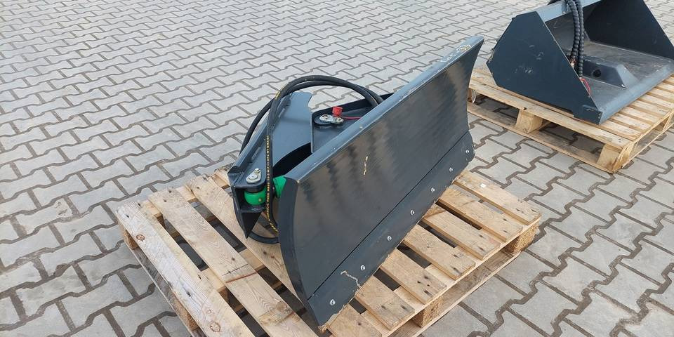 NOWY pług do Ditch Witch R300 Bobcat Avant - Lame pour Engins de chantier: photos 5 NOWY pług do Ditch Witch R300 Bobcat Avant - Lame pour Engins de chantier: photos 5