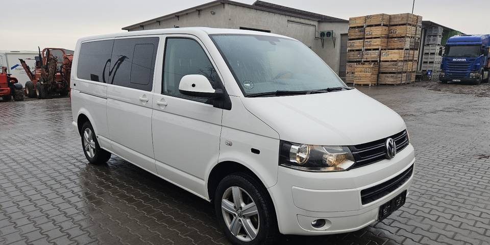Volkswagen Multivan 180KM 4Motion 4x4 automat DSG długi - Voiture: photos 4 Volkswagen Multivan 180KM 4Motion 4x4 automat DSG długi - Voiture: photos 4