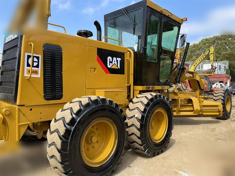CATERPILLAR 140G - Niveleuse: photos 5 CATERPILLAR 140G - Niveleuse: photos 5