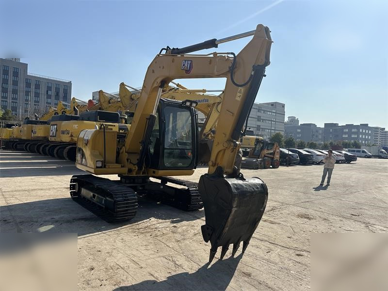 CATERPILLAR 307D - Pelle sur chenille: photos 5 CATERPILLAR 307D - Pelle sur chenille: photos 5