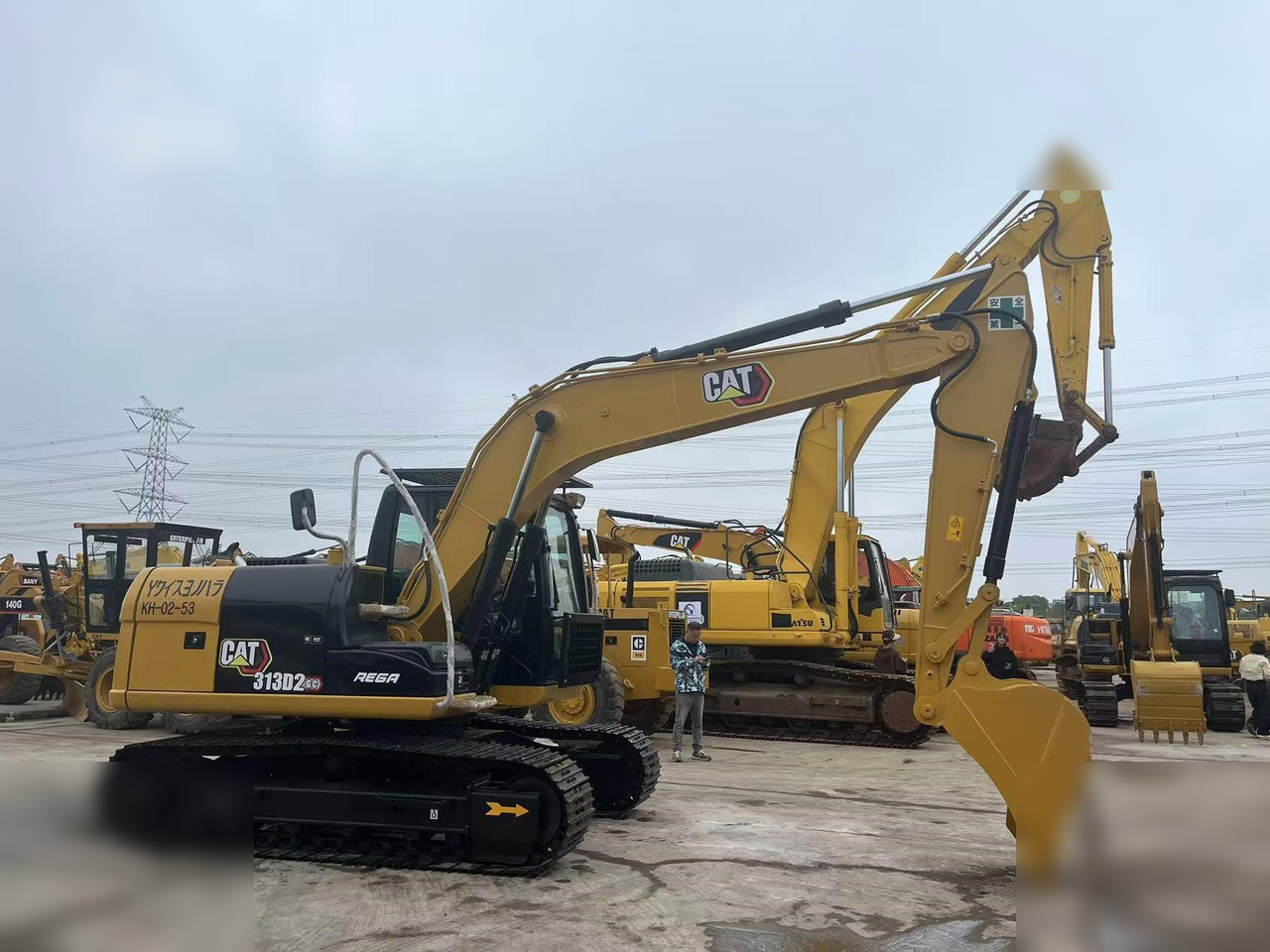 CATERPILLAR 312D2 GC - Pelle sur chenille: photos 2 CATERPILLAR 312D2 GC - Pelle sur chenille: photos 2