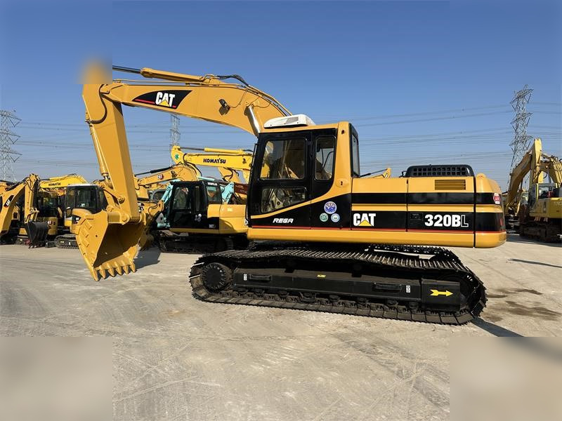 CATERPILLAR 320BL - Pelle sur chenille: photos 1 CATERPILLAR 320BL - Pelle sur chenille: photos 1