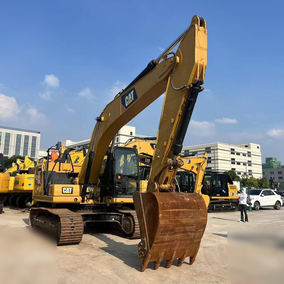 CATERPILLAR 320GC - Pelle sur chenille: photos 2 CATERPILLAR 320GC - Pelle sur chenille: photos 2