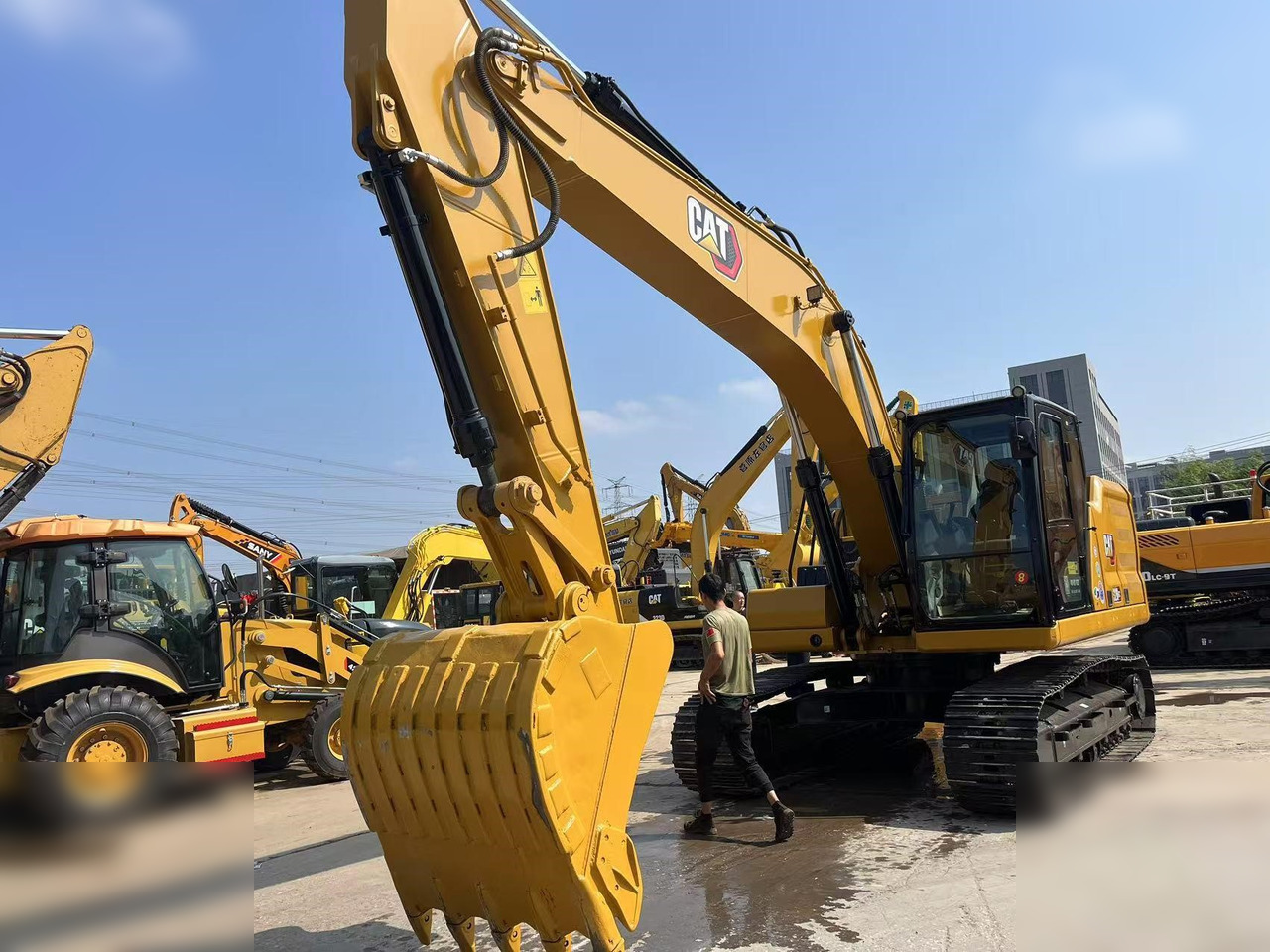 CATERPILLAR 320GC - Pelle sur chenille: photos 2 CATERPILLAR 320GC - Pelle sur chenille: photos 2