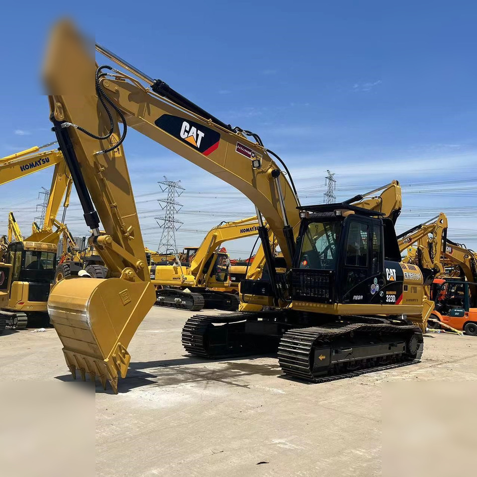 CATERPILLAR 323DL - Pelle sur chenille: photos 1 CATERPILLAR 323DL - Pelle sur chenille: photos 1