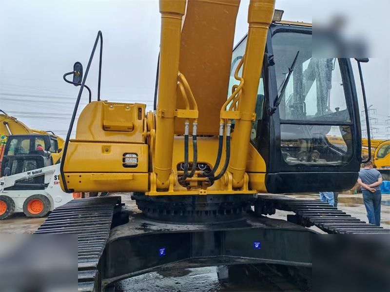 CATERPILLAR 330CL - Pelle sur chenille: photos 4 CATERPILLAR 330CL - Pelle sur chenille: photos 4