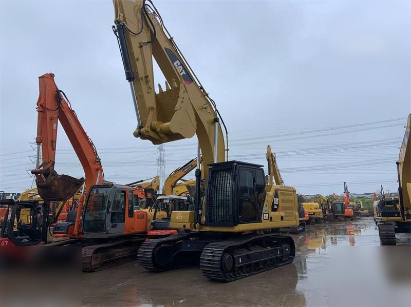 CATERPILLAR 330GC - Pelle sur chenille: photos 5 CATERPILLAR 330GC - Pelle sur chenille: photos 5