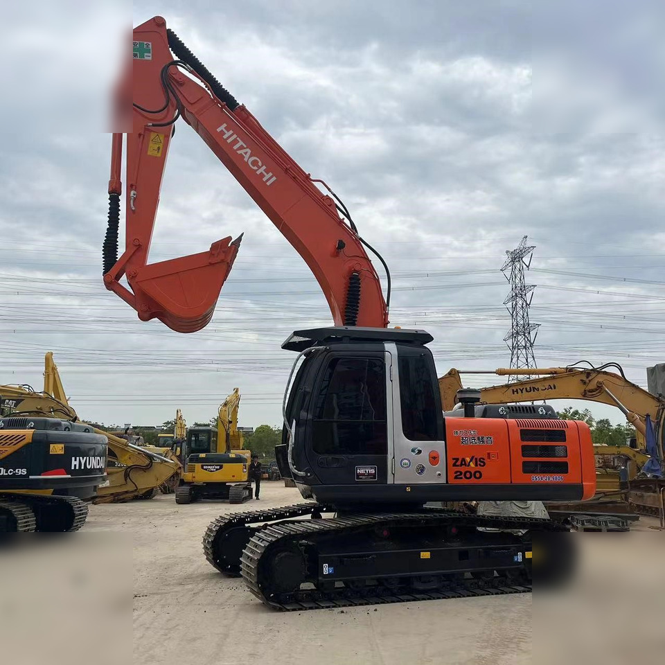 HITACHI ZX200-3G - Pelle sur chenille: photos 5 HITACHI ZX200-3G - Pelle sur chenille: photos 5