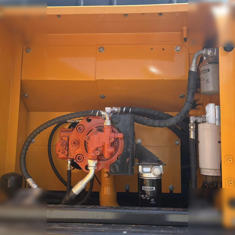 Pelle sur chenille HYUNDAI ROBEX 220 LC-9S: photos 10