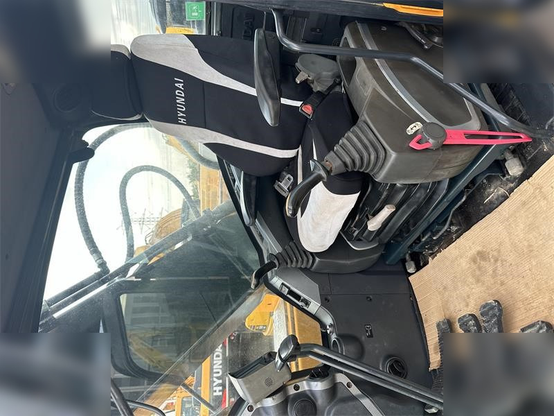 Pelle sur chenille HYUNDAI ROBEX 220 LC-9S: photos 7