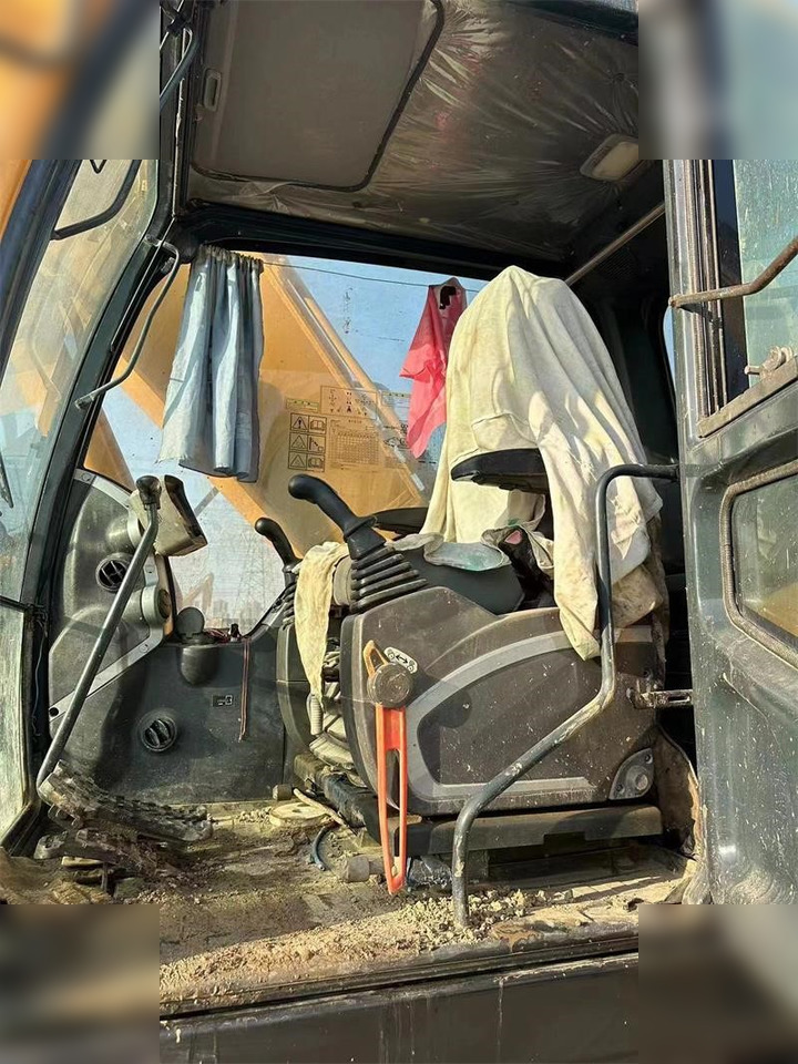 Pelle sur chenille HYUNDAI ROBEX 220 LC-9S: photos 6