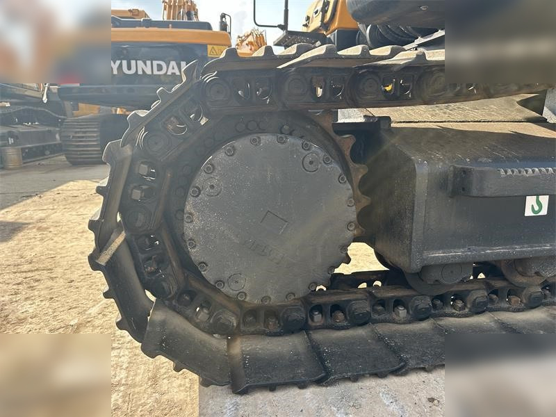 Pelle sur chenille HYUNDAI ROBEX 220 LC-9S: photos 10