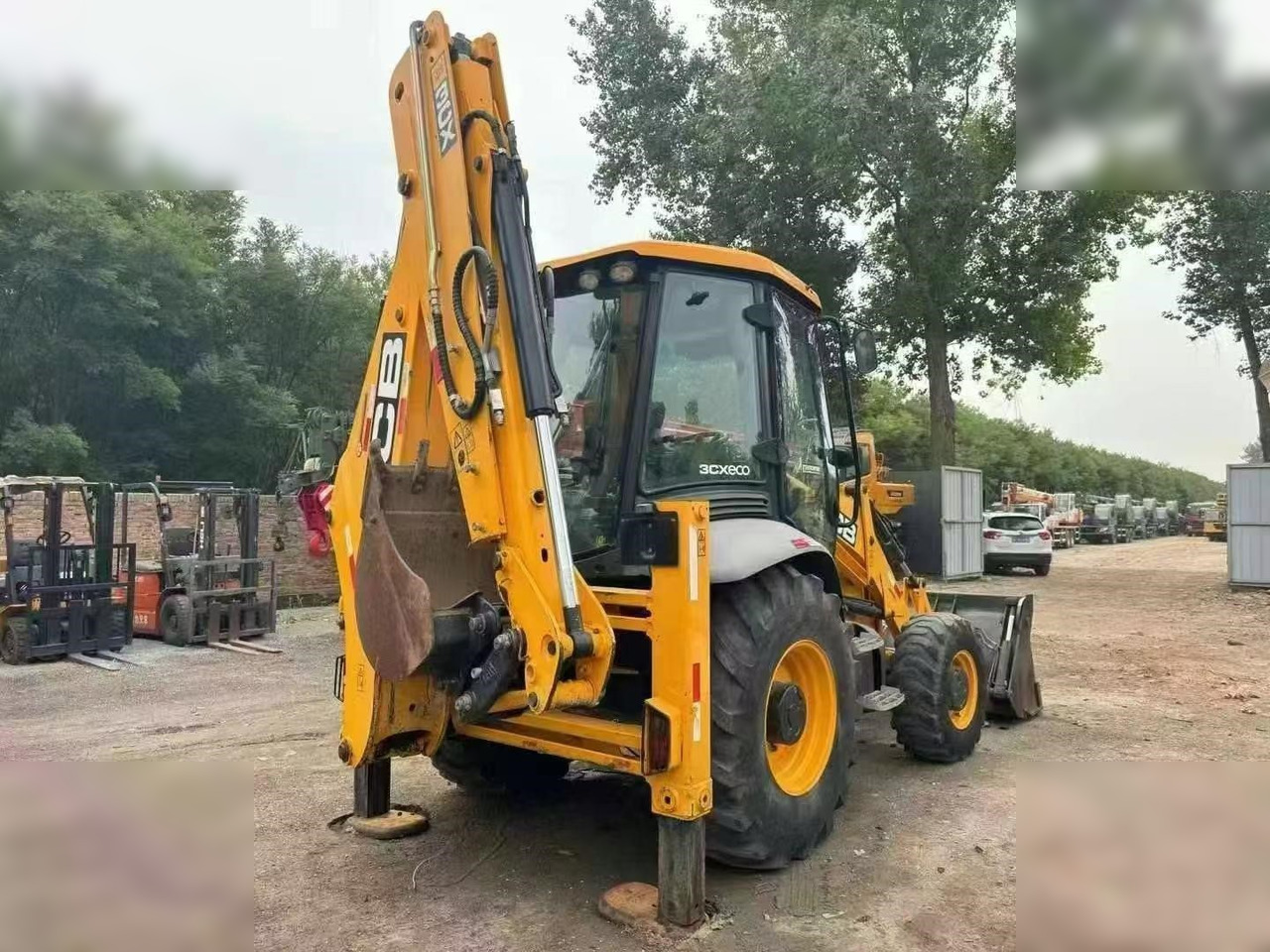 Tractopelle JCB 3CX: photos 12