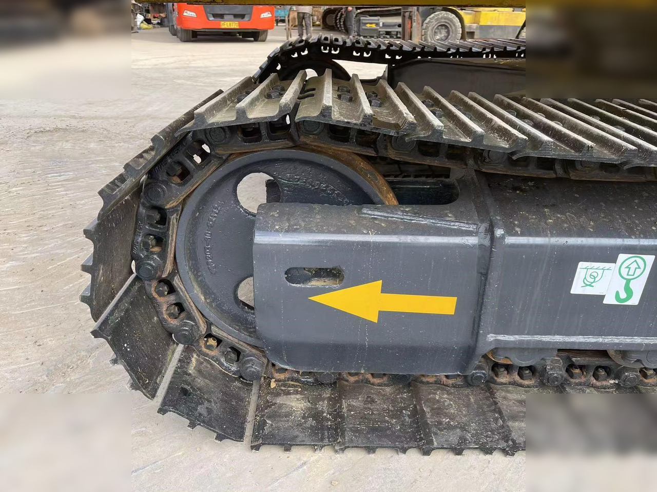 KOMATSU PC130-7 - Pelle sur chenille: photos 5 KOMATSU PC130-7 - Pelle sur chenille: photos 5