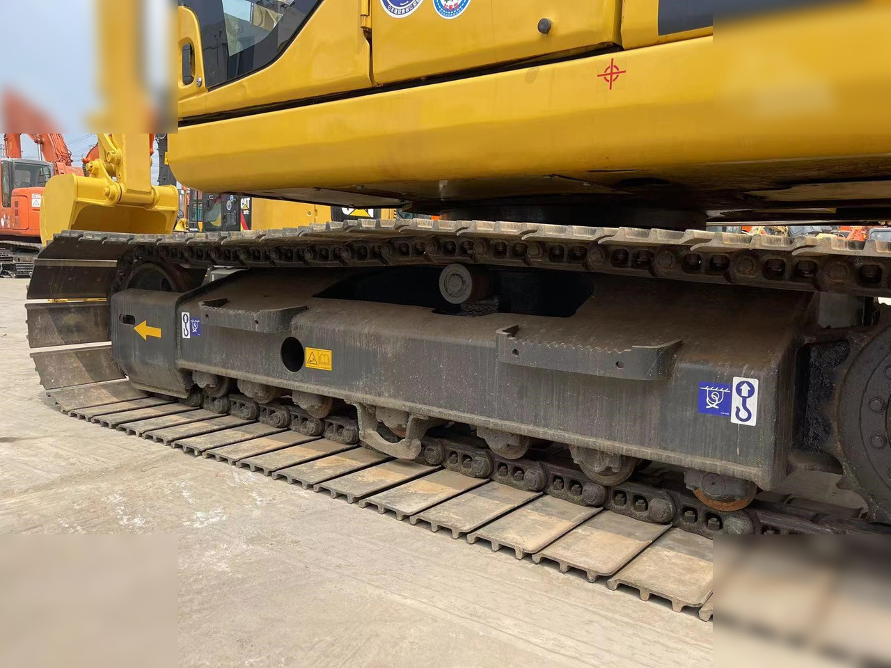 KOMATSU PC130-7 - Pelle sur chenille: photos 4 KOMATSU PC130-7 - Pelle sur chenille: photos 4