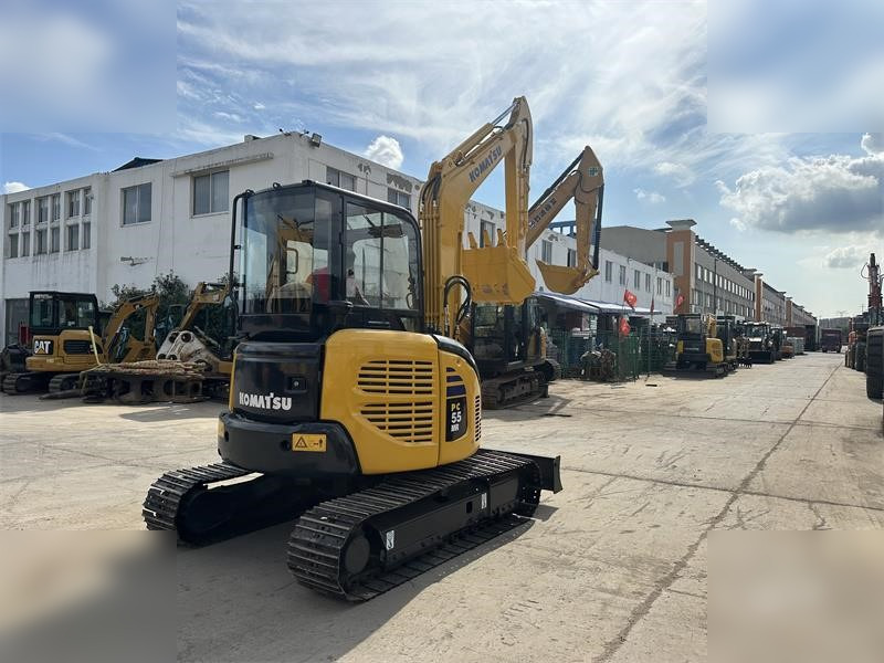 KOMATSU PC55MR-2 - Mini pelle: photos 4 KOMATSU PC55MR-2 - Mini pelle: photos 4